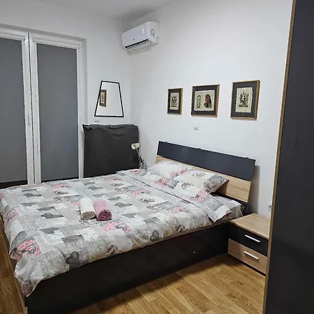 Temi's 1 * Skopje
