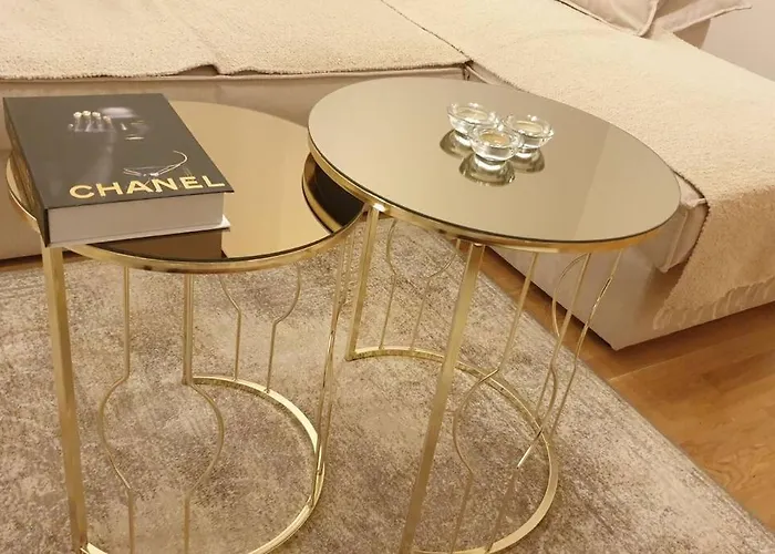 Temi's 1 Apartment *