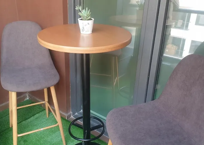 Apartment Temi's 1 *