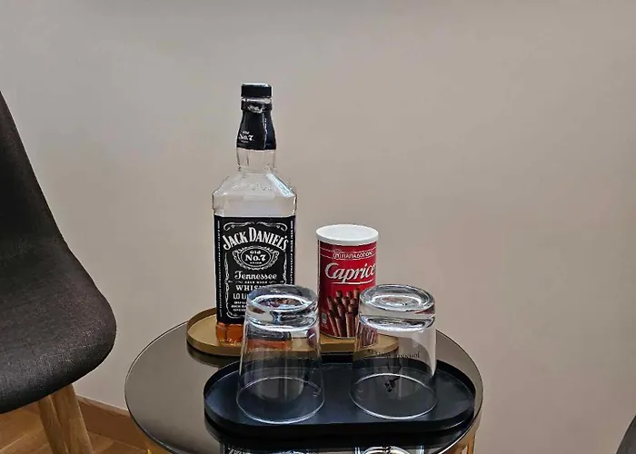 Apartment Temi's 1 *